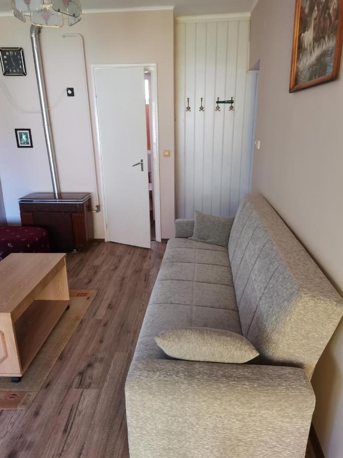Apartamento Roland Apartman Balatonlelle Exterior foto